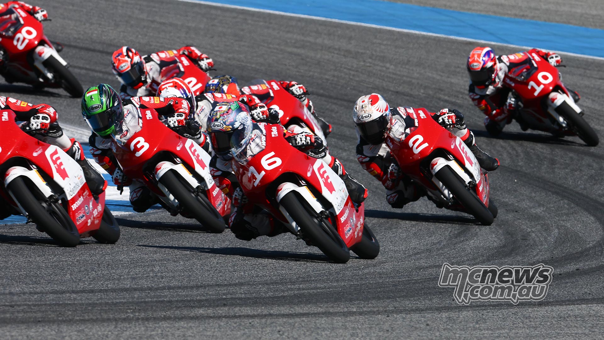 Подъемы и падения для австралийских юниоров на открытии Moto4 Asia Cup